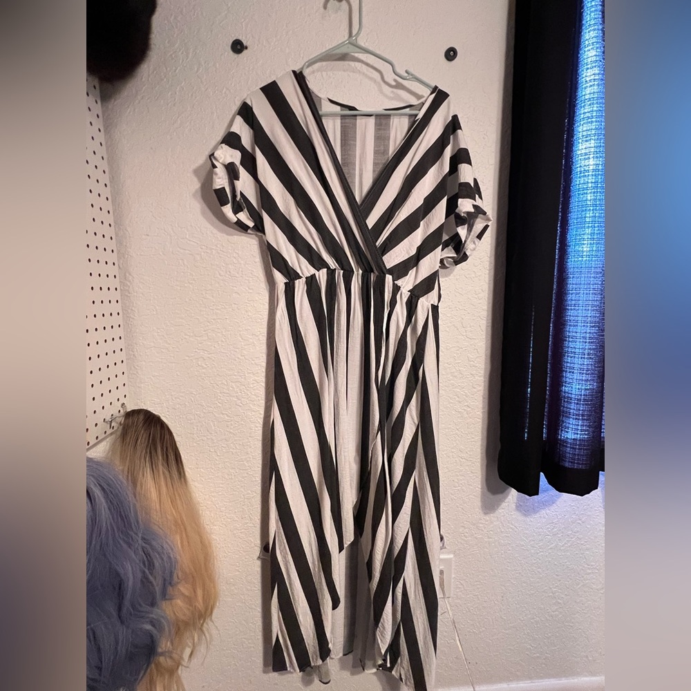 Black and white stripped dress
